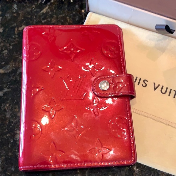 Louis Vuitton Vernis Agenda PM - Picture 2 of 16